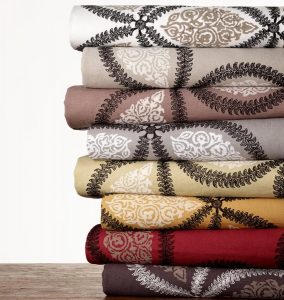 draperii din in brodate