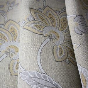 draperii cu flori