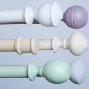 galerii din lemn masiv culori pastel
