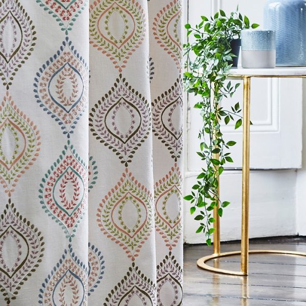 draperii brodate