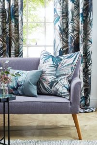 draperii cu model tropical