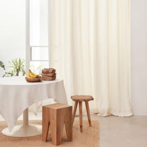 draperii albe din in