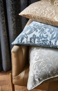DRAPERII CLASICE